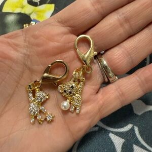 Handmade zipper pulls